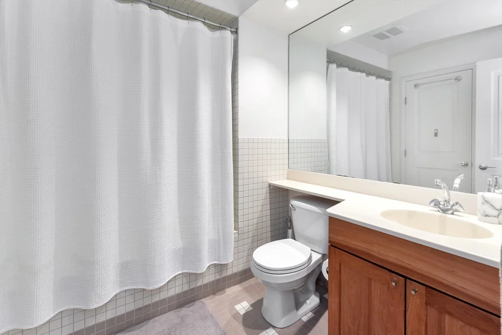 2 bed, 2 bath apartment for rent at 34 Foster St Unit 34, West Cambridge — photo 16 of 28