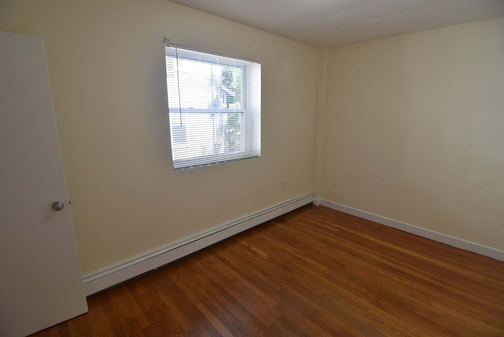 2 bed, 1 bath apartment for rent at 34 Gardner St Unit 24, Allston — photo 2 of 9