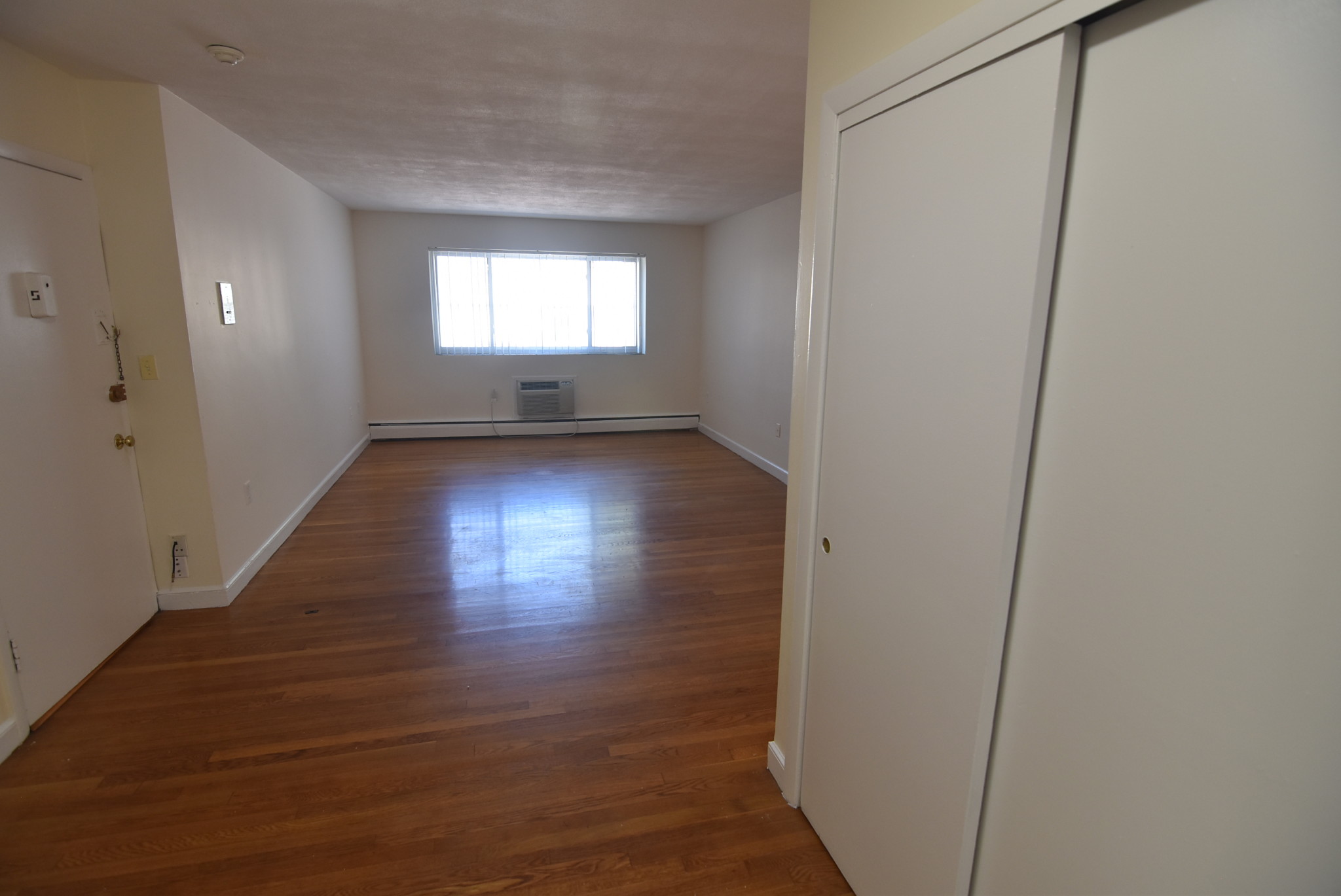 2 bed, 1 bath apartment for rent at 34 Gardner St Unit 24, Allston — photo 5 of 9