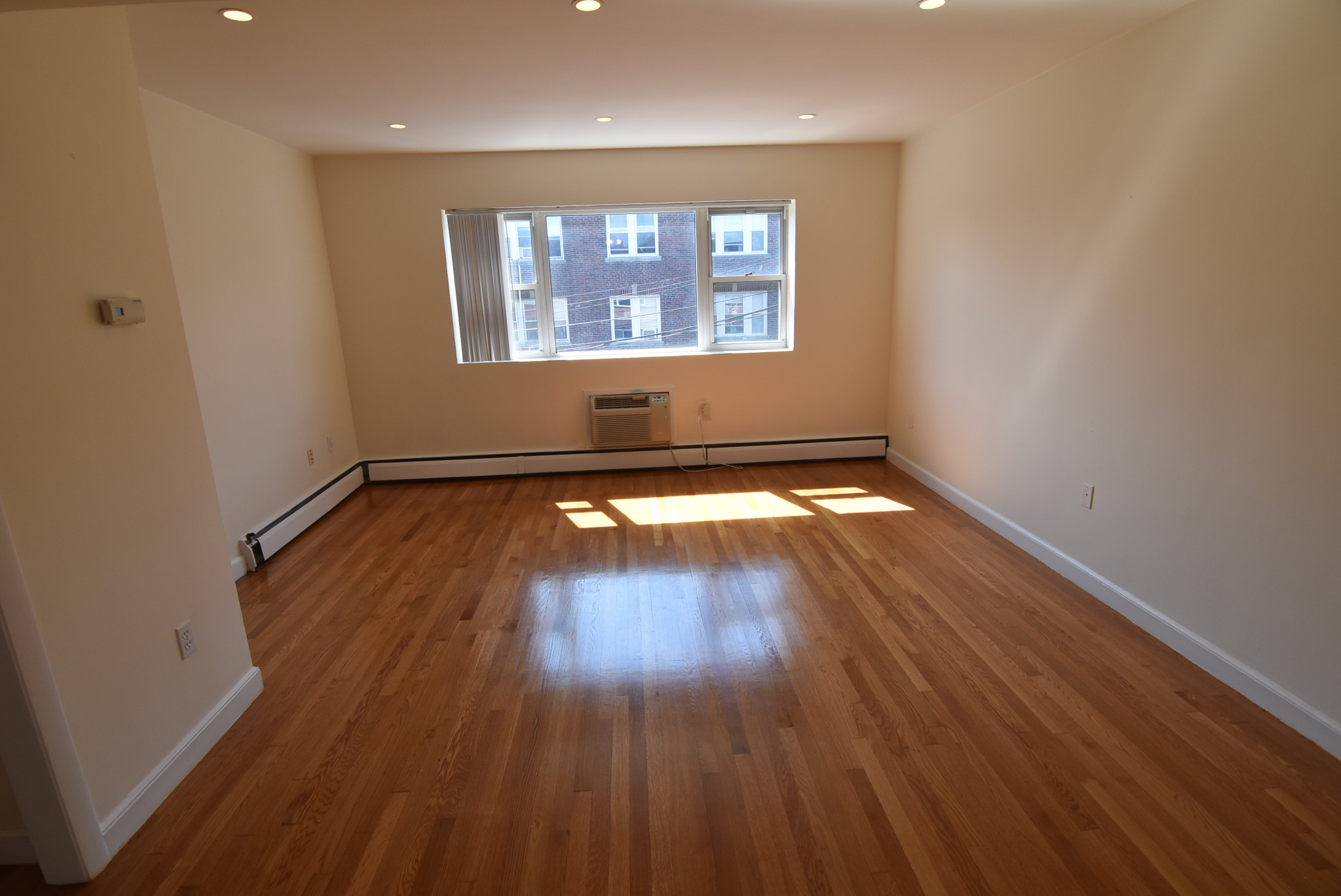 Studio bed, 1 bath apartment for rent at 34 Gardner St Unit 43, Allston — photo 2 of 7