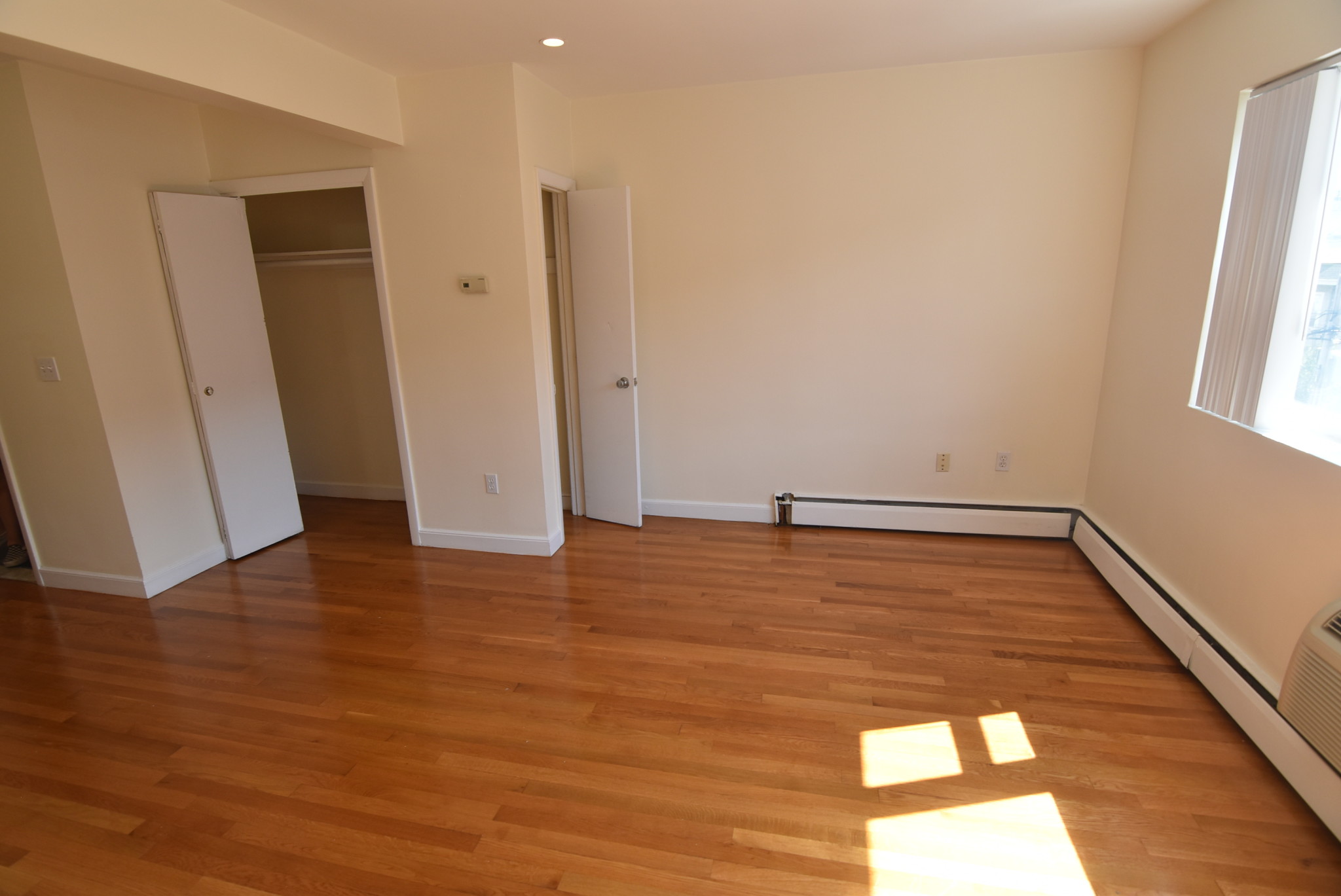 Studio bed, 1 bath apartment for rent at 34 Gardner St Unit 43, Allston — photo 3 of 7
