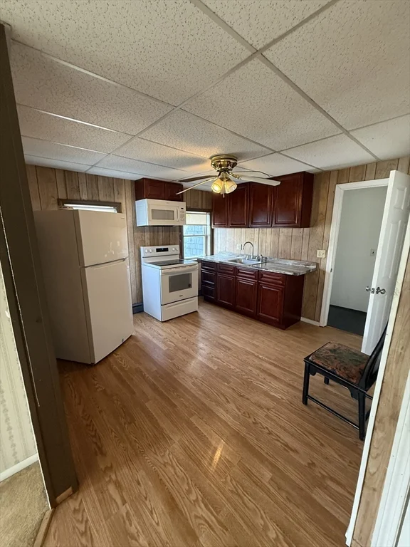 2 bed, 1 bath apartment for rent at 34 Garfield St Unit 2, Taunton — photo 10 of 10