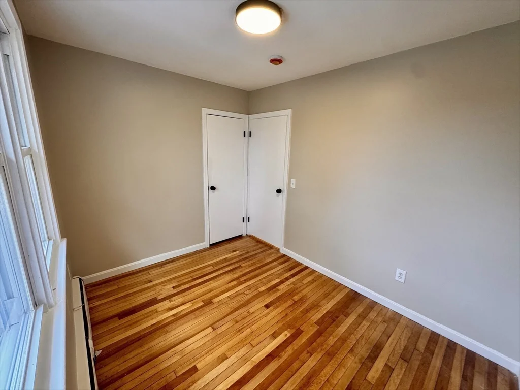 3 bed, 1 bath apartment for rent at 34 Gates Ln Unit 2, Worcester — photo 14 of 22