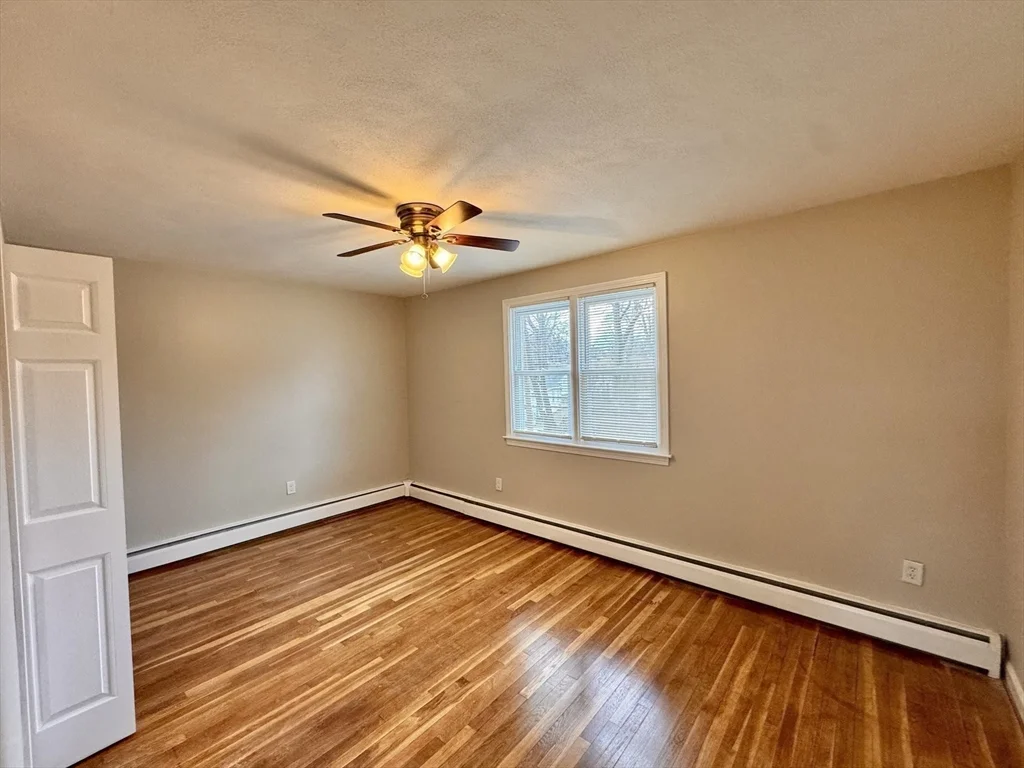 3 bed, 1 bath apartment for rent at 34 Gates Ln Unit 2, Worcester — photo 11 of 22