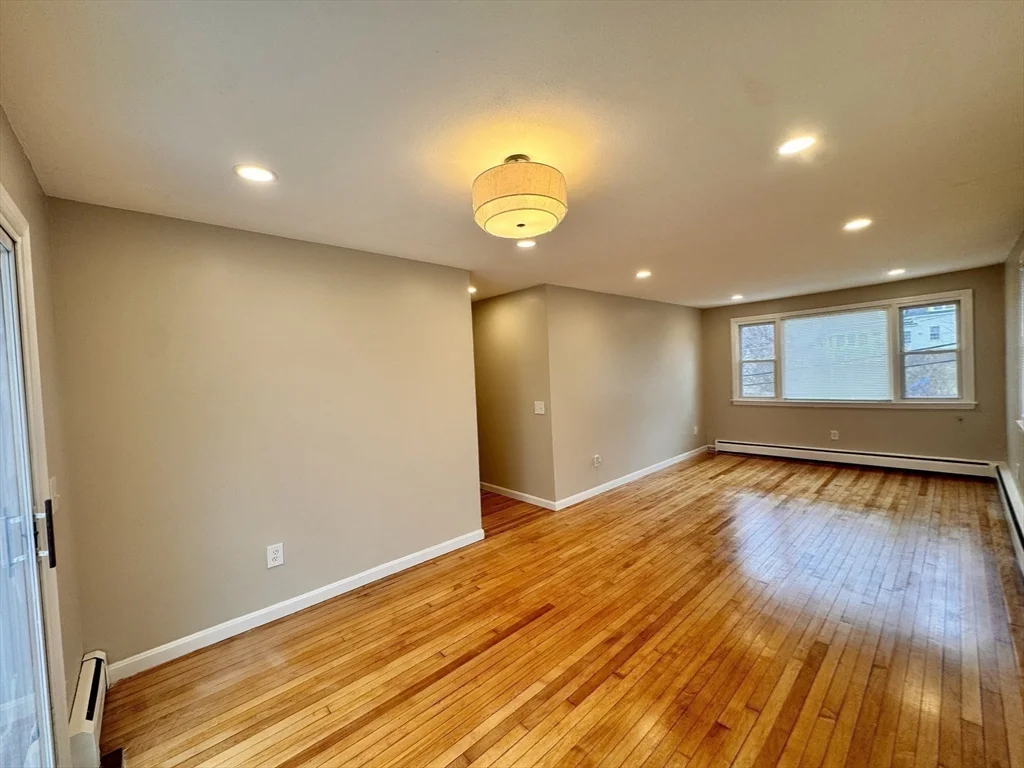 3 bed, 1 bath apartment for rent at 34 Gates Ln Unit 2, Worcester — photo 20 of 22