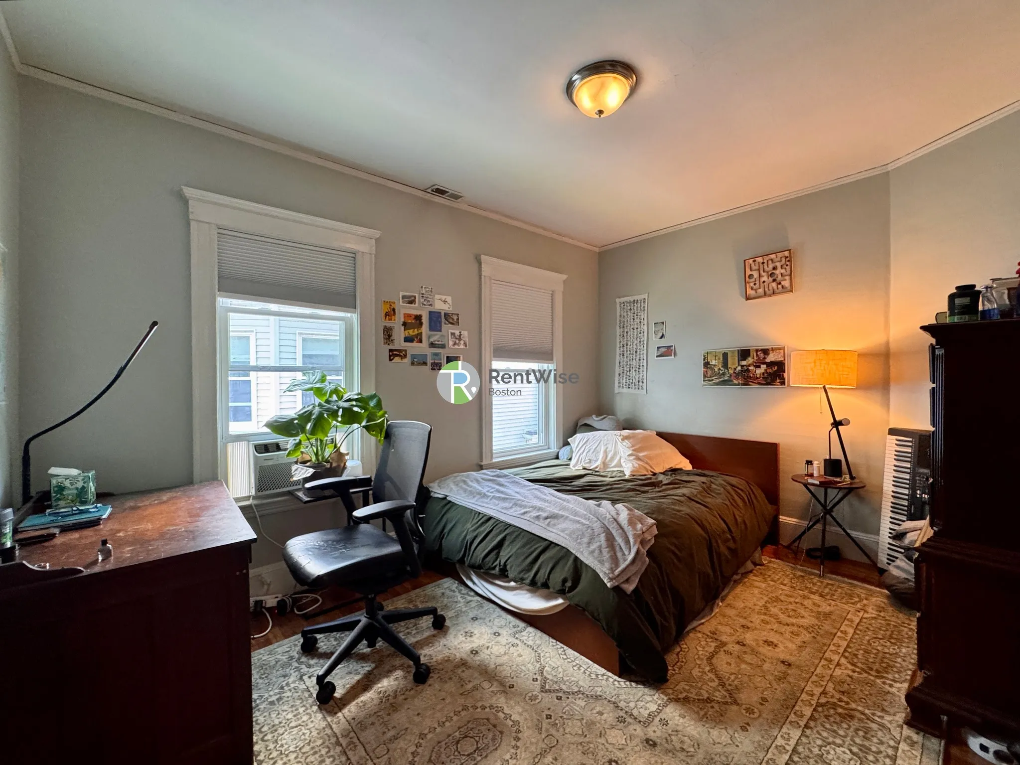 5 bed, 2 bath apartment for rent at 34 George St Unit 1, South Medford — photo 10 of 37