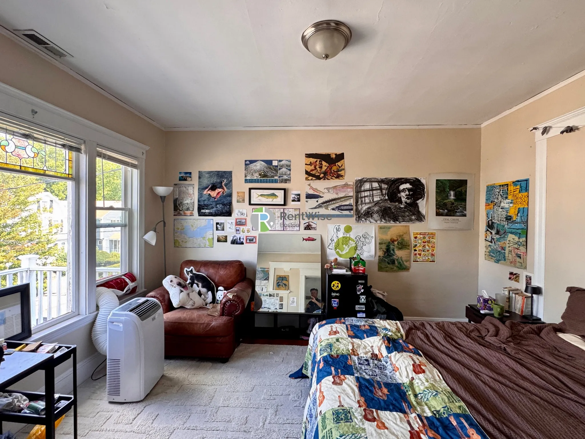 5 bed, 2 bath apartment for rent at 34 George St Unit 1, South Medford — photo 14 of 37