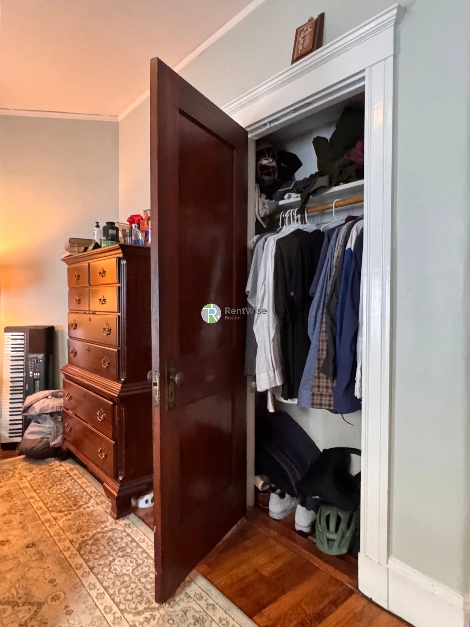 5 bed, 2 bath apartment for rent at 34 George St Unit 2, South Medford — photo 13 of 37