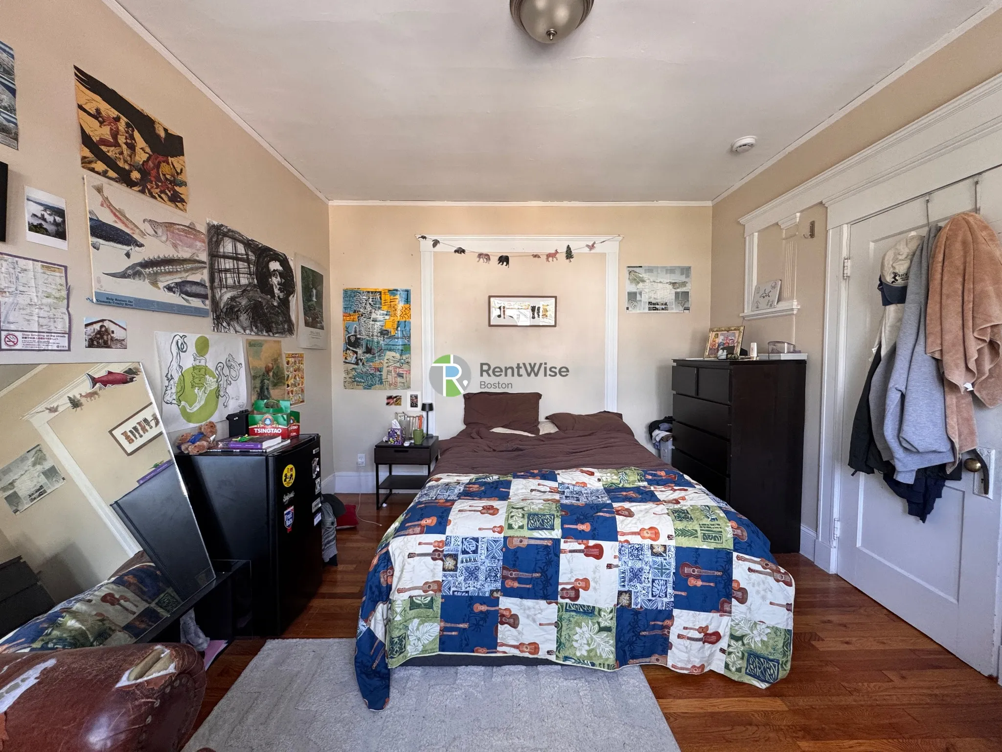 5 bed, 2 bath apartment for rent at 34 George St Unit 2, South Medford — photo 15 of 37