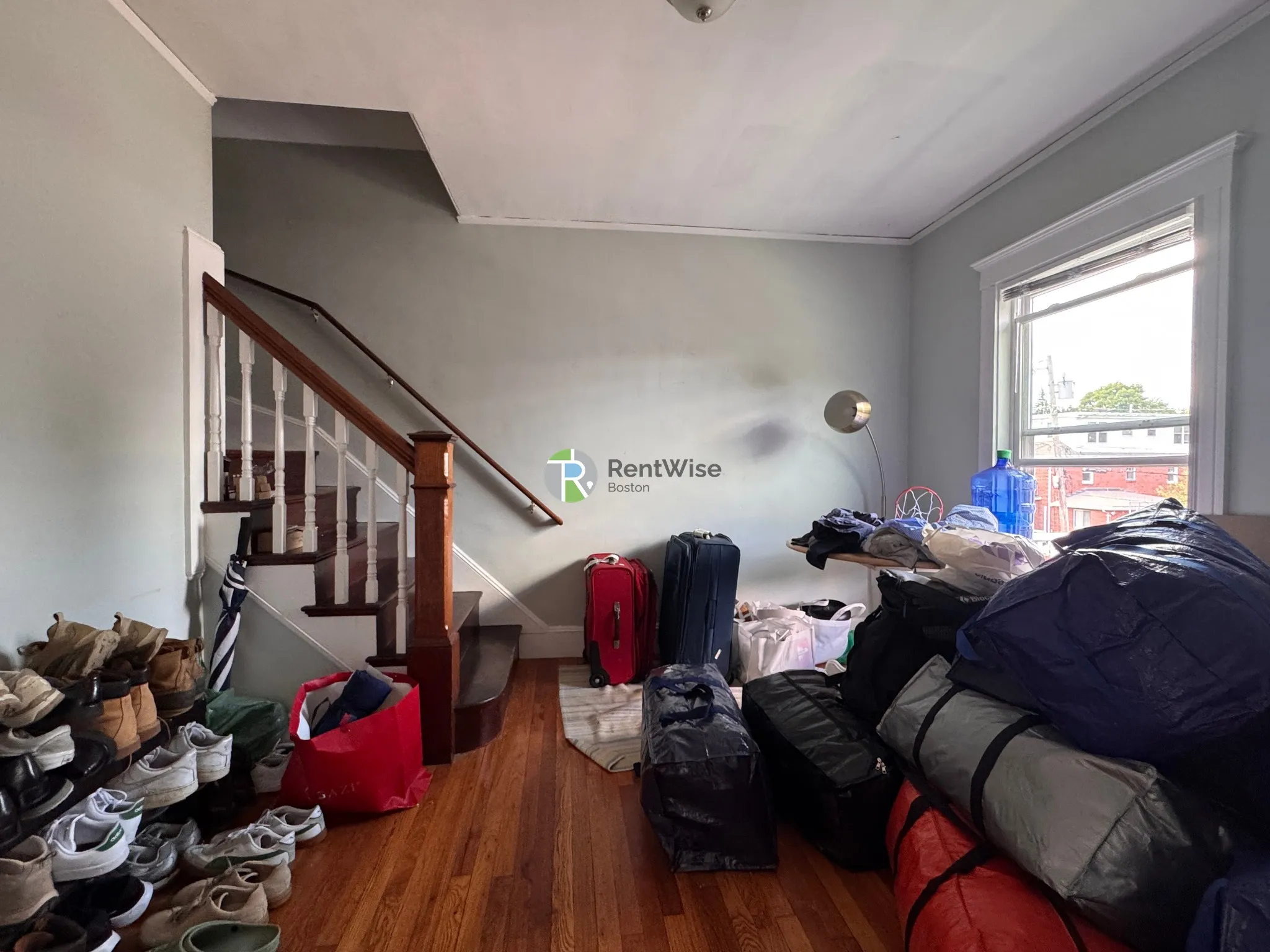 5 bed, 2 bath apartment for rent at 34 George St Unit 2, South Medford — photo 21 of 37