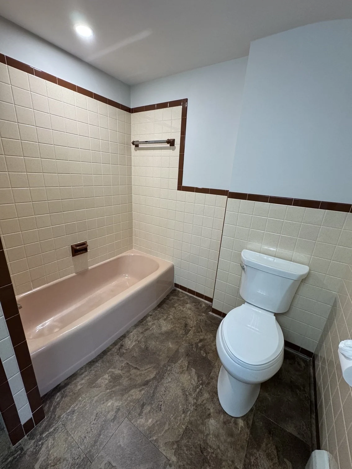 3 bed, 1 bath apartment for rent at 34 Grace Dr, Wilmington — photo 10 of 24