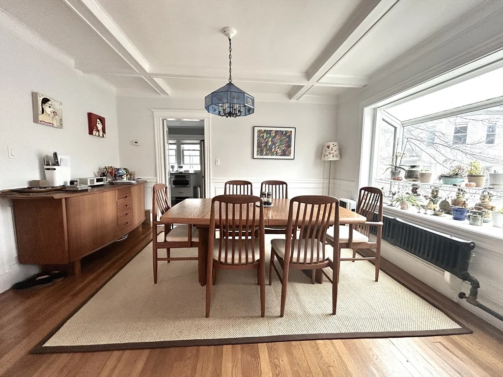 4 bed, 2 bath apartment for rent at 34 Greenough St Unit 2, Brookline Hills — photo 3 of 18