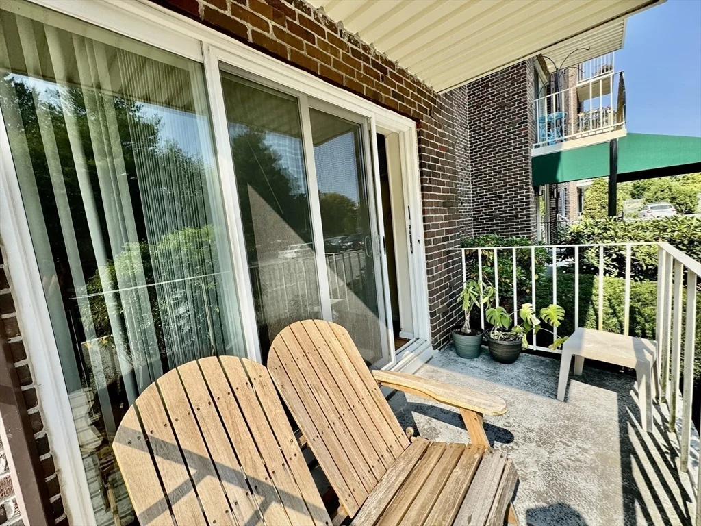 1 bed, 1 bath apartment for rent at 34 Hamilton Rd Unit 104, Arlington — photo 14 of 22