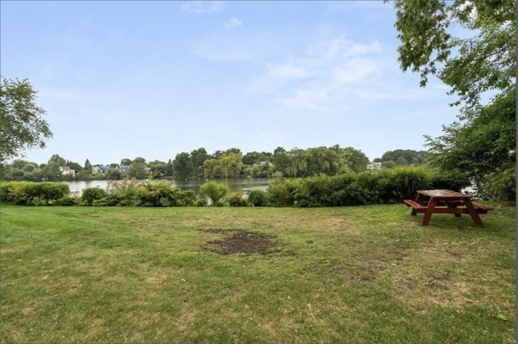 2 bed, 1 bath apartment for rent at 34 Hamilton Rd Unit 210, Arlington — photo 12 of 12