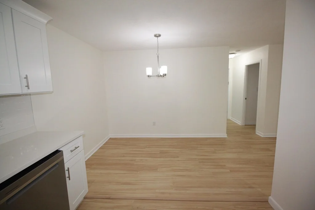 2 bed, 1 bath apartment for rent at 34 Hamilton Rd Unit 302, Arlington — photo 8 of 20