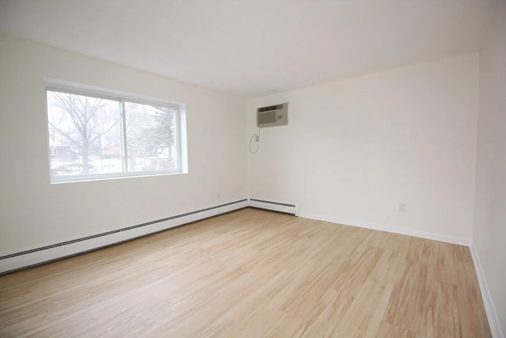 2 bed, 1 bath apartment for rent at 34 Hamilton Rd Unit 302, Arlington — photo 14 of 20