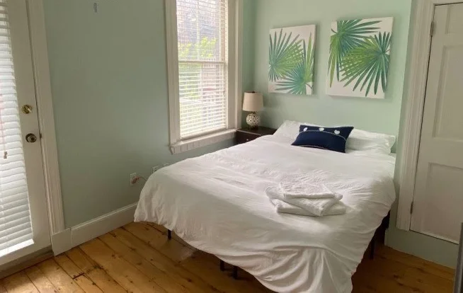2 bed, 2.5 bath apartment for rent at 34 Hanson St Unit 2, South End — photo 3 of 16