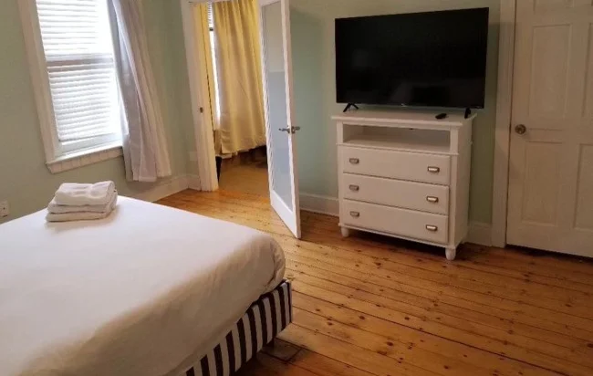 2 bed, 2.5 bath apartment for rent at 34 Hanson St Unit 2, South End — photo 2 of 16