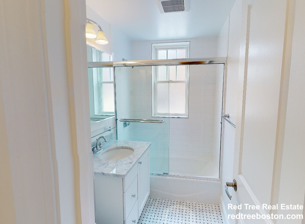 1 bed, 1 bath apartment for rent at 34 Harris St Unit 5, Coolidge Corner — photo 9 of 15