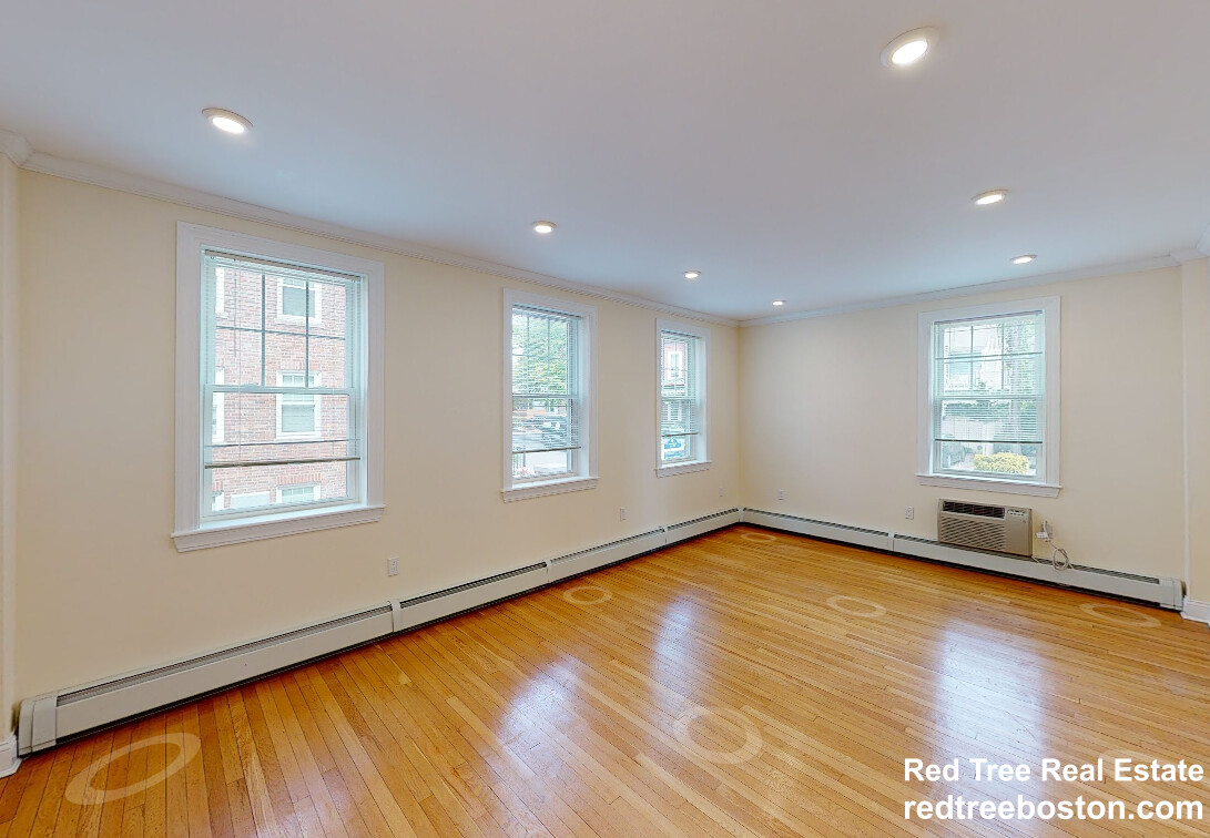 1 bed, 1 bath apartment for rent at 34 Harris St Unit 5, Coolidge Corner — photo 2 of 15