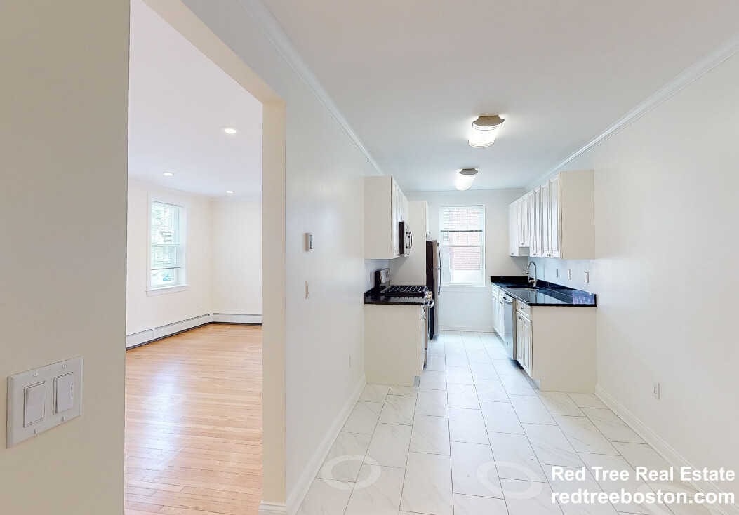 1 bed, 1 bath apartment for rent at 34 Harris St Unit 5, Coolidge Corner — photo 7 of 15
