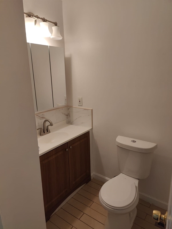 4 bed, 1 bath apartment for rent at 34 Hawthorne St Unit 34, Springfield — photo 6 of 24