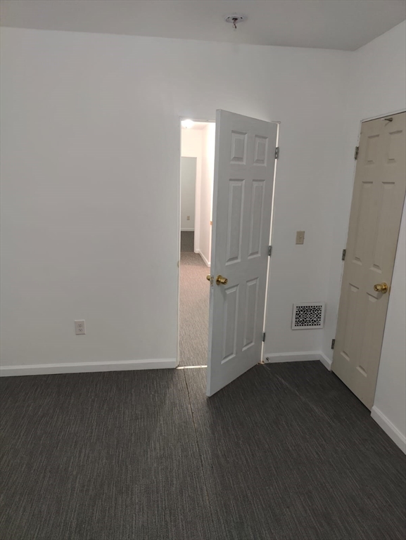 4 bed, 1 bath apartment for rent at 34 Hawthorne St Unit 34, Springfield — photo 14 of 24