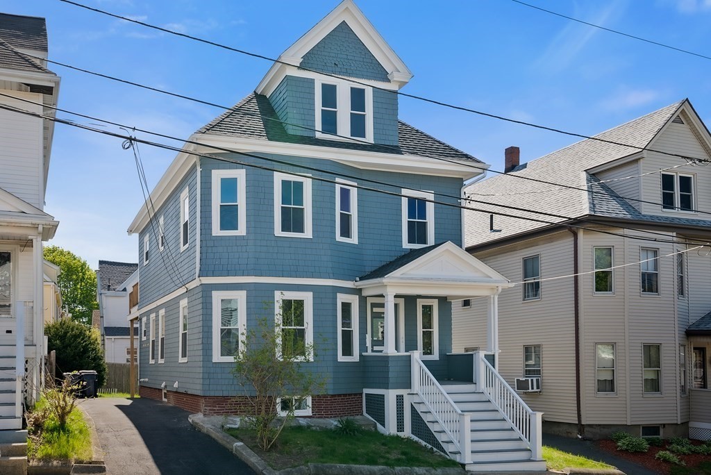 4 bed, 2 bath apartment for rent at 34 Henry St Unit 2, Everett