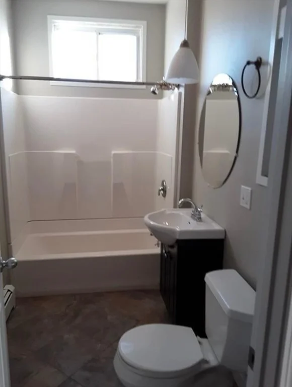 1 bed, 1 bath apartment for rent at 34 Herbert Unit 5, Lynn — photo 5 of 5