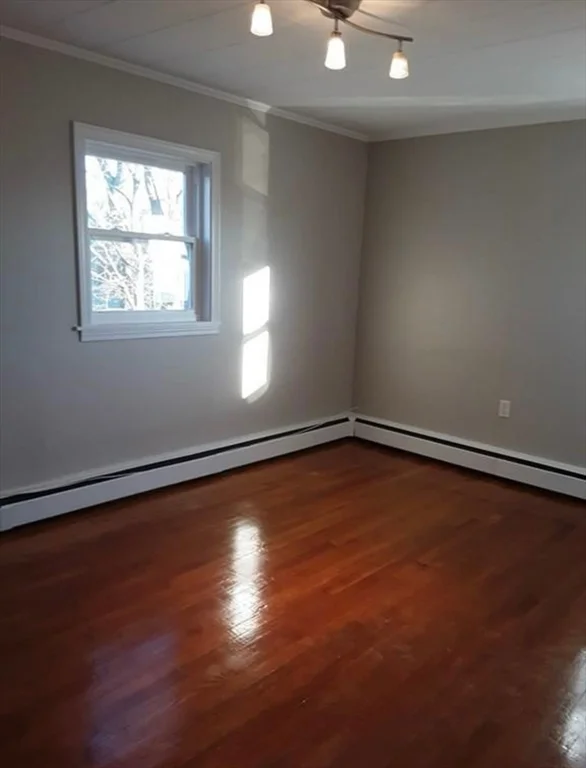 1 bed, 1 bath apartment for rent at 34 Herbert Unit 5, Lynn — photo 3 of 5