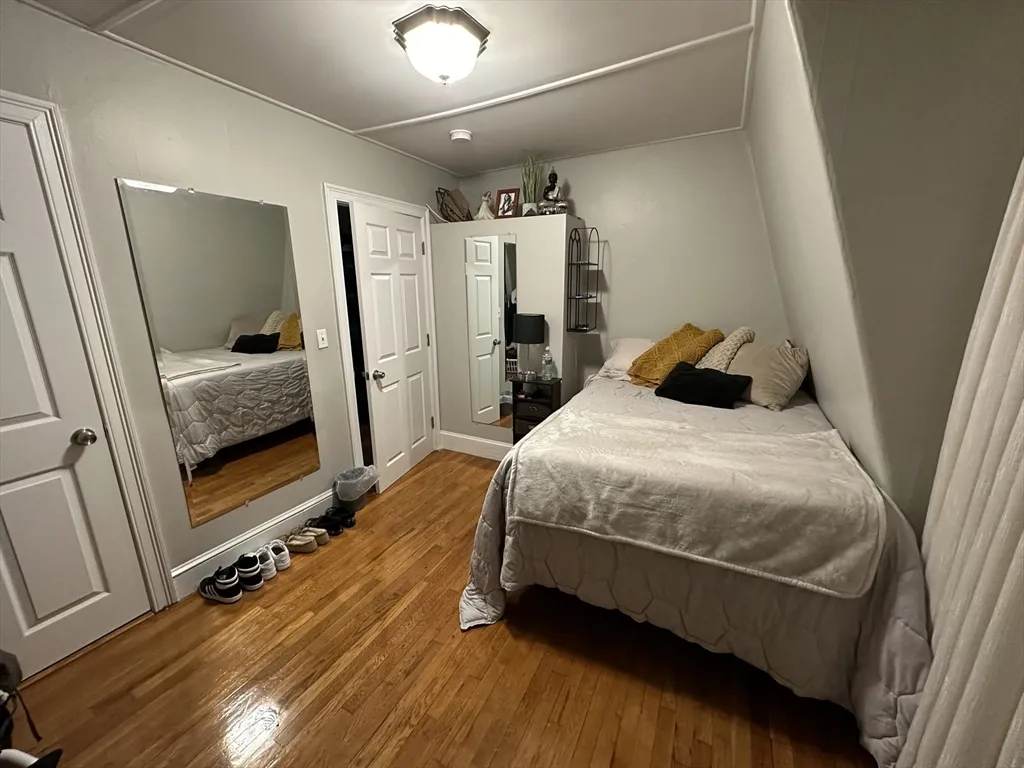 1 bed, 1 bath apartment for rent at 34 Herbert Unit 6, Lynn — photo 6 of 11