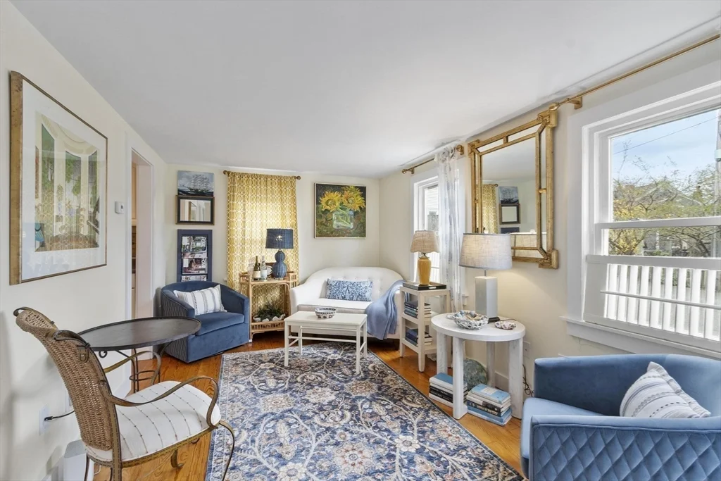 1 bed, 1 bath apartment for rent at 34 High St Unit C, Rockport — photo 2 of 24