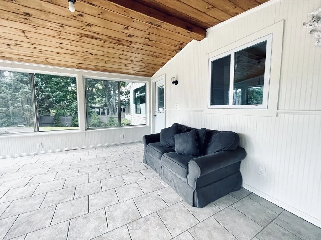 4 bed, 1 bath apartment for rent at 34 Hillside Dr Unit 0, Shrewsbury — photo 25 of 28