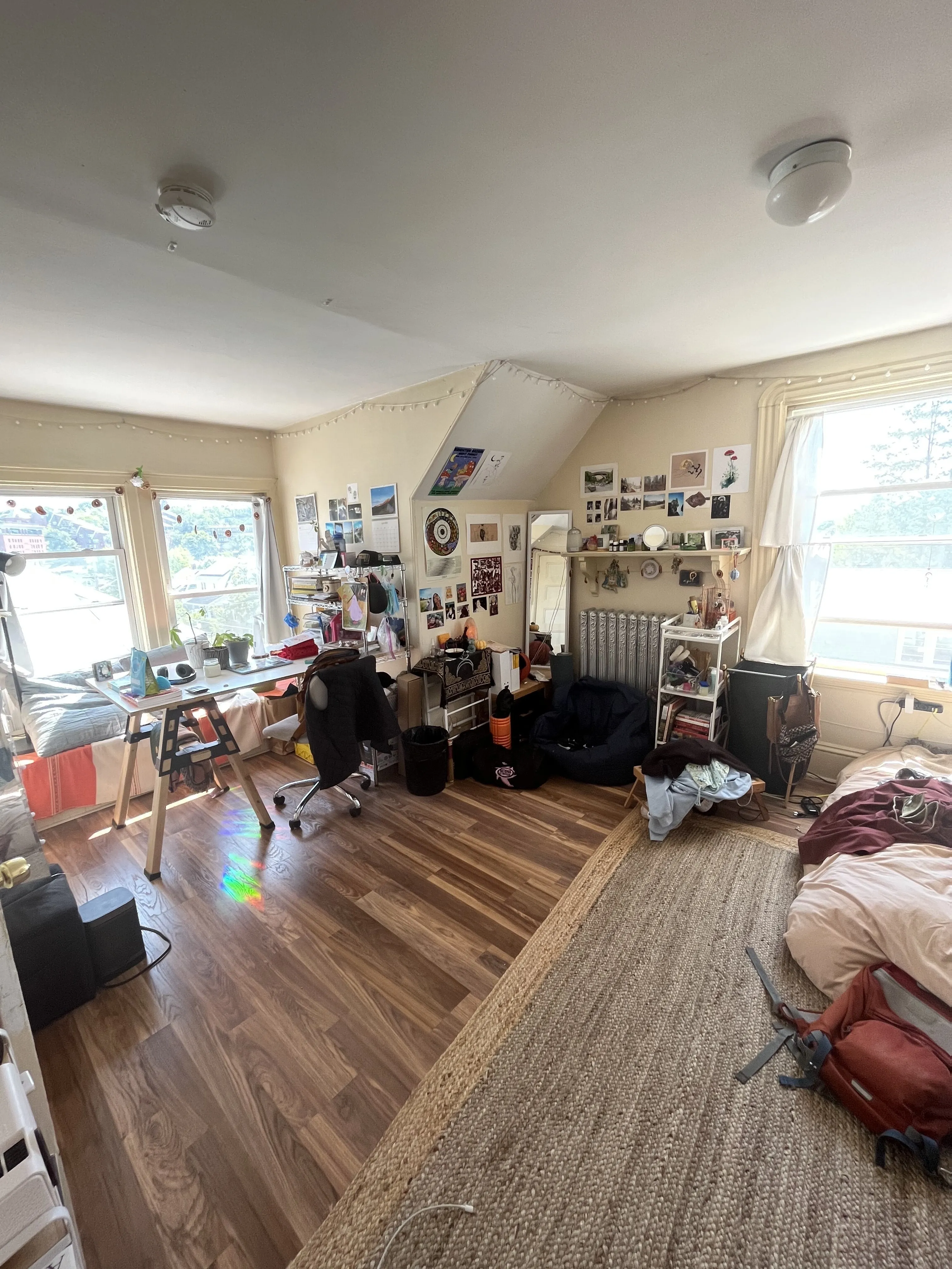 5 bed, 2 bath apartment for rent at 34 Hume Ave Unit 2, Medford — photo 1 of 23