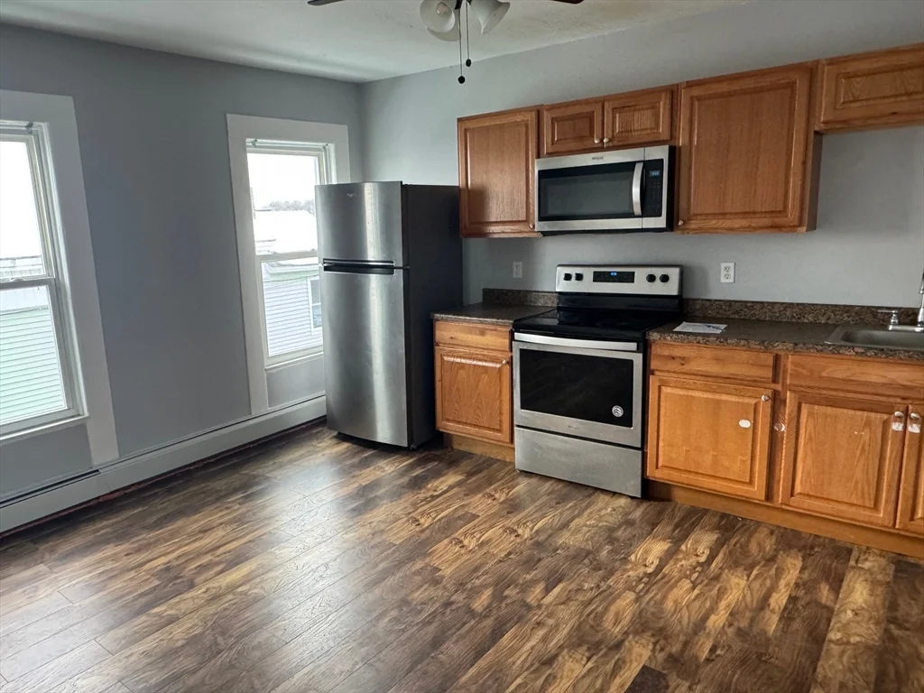 1 bed, 1 bath apartment for rent at 34 Irving St Unit 2, Worcester