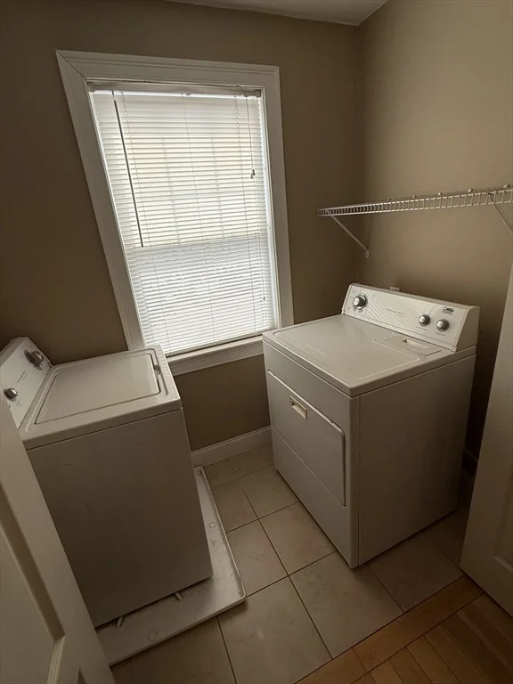 3 bed, 2 bath apartment for rent at 34 Johnson St Unit 1, Worcester — photo 17 of 18