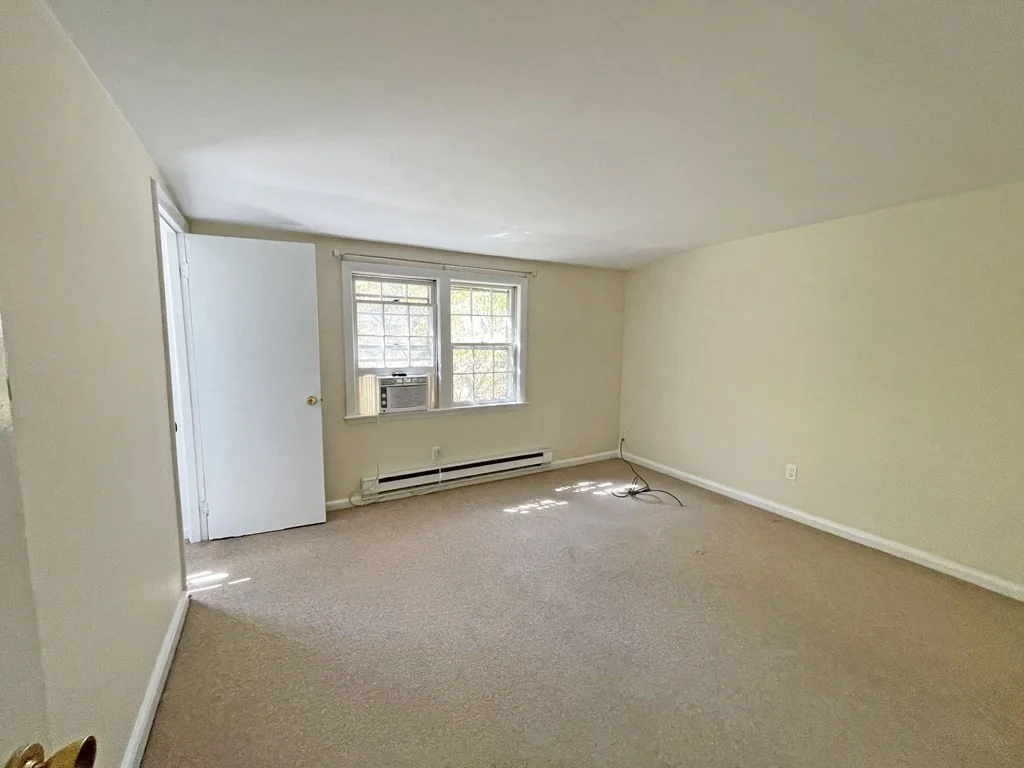 4 bed, 2 bath apartment for rent at 34 Kilburn Rd Unit 34, West Newton — photo 14 of 18