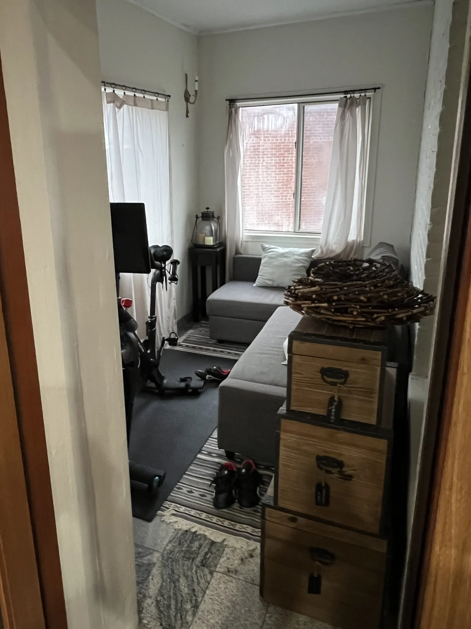 3 bed, 2 bath apartment for rent at 34 Kilsyth Rd Unit 3, Washington Square — photo 34 of 35