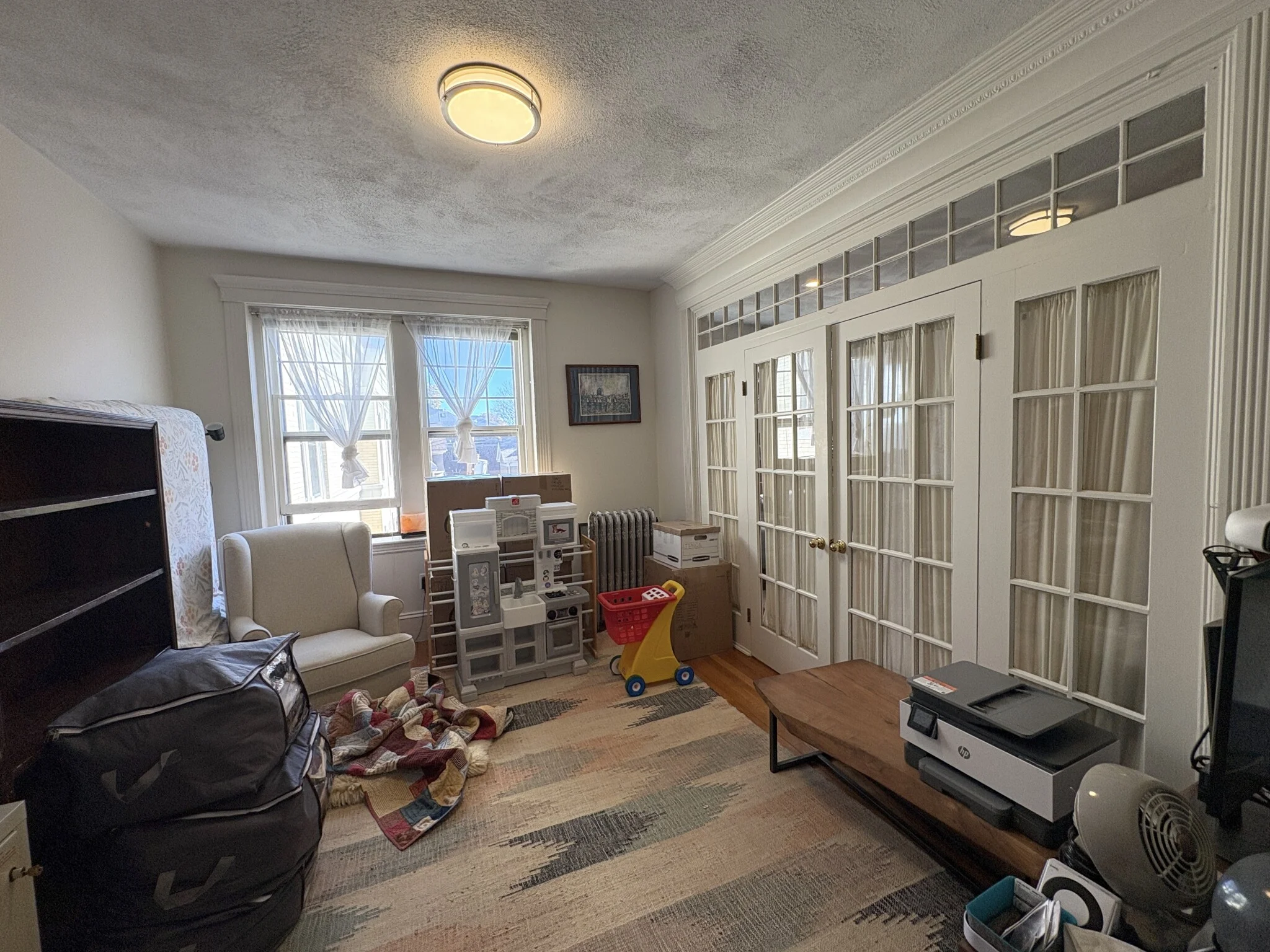 3 bed, 2 bath apartment for rent at 34 Kilsyth Rd Unit 3, Washington Square — photo 10 of 35