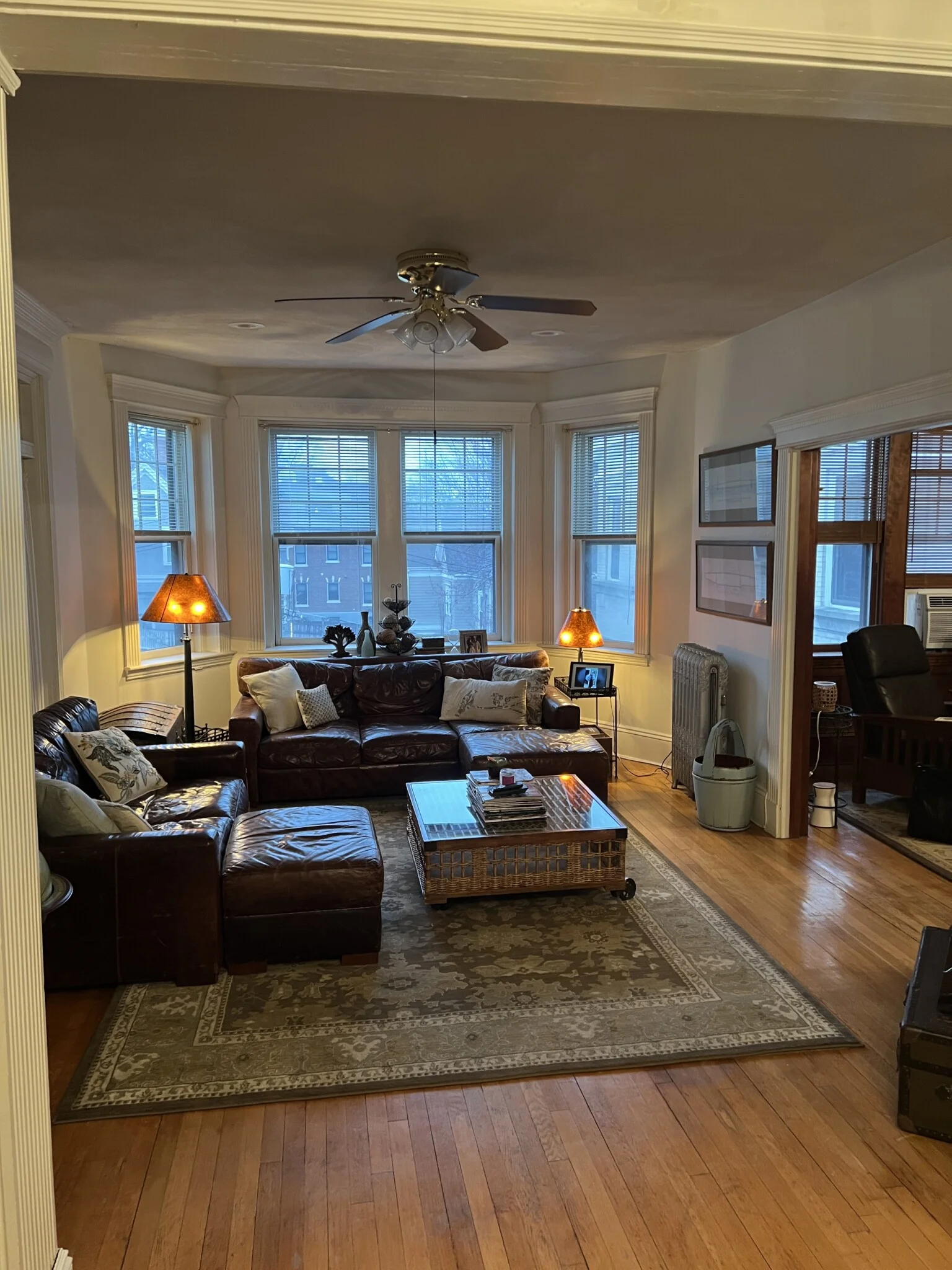 3 bed, 2 bath apartment for rent at 34 Kilsyth Rd Unit 3, Washington Square — photo 23 of 35