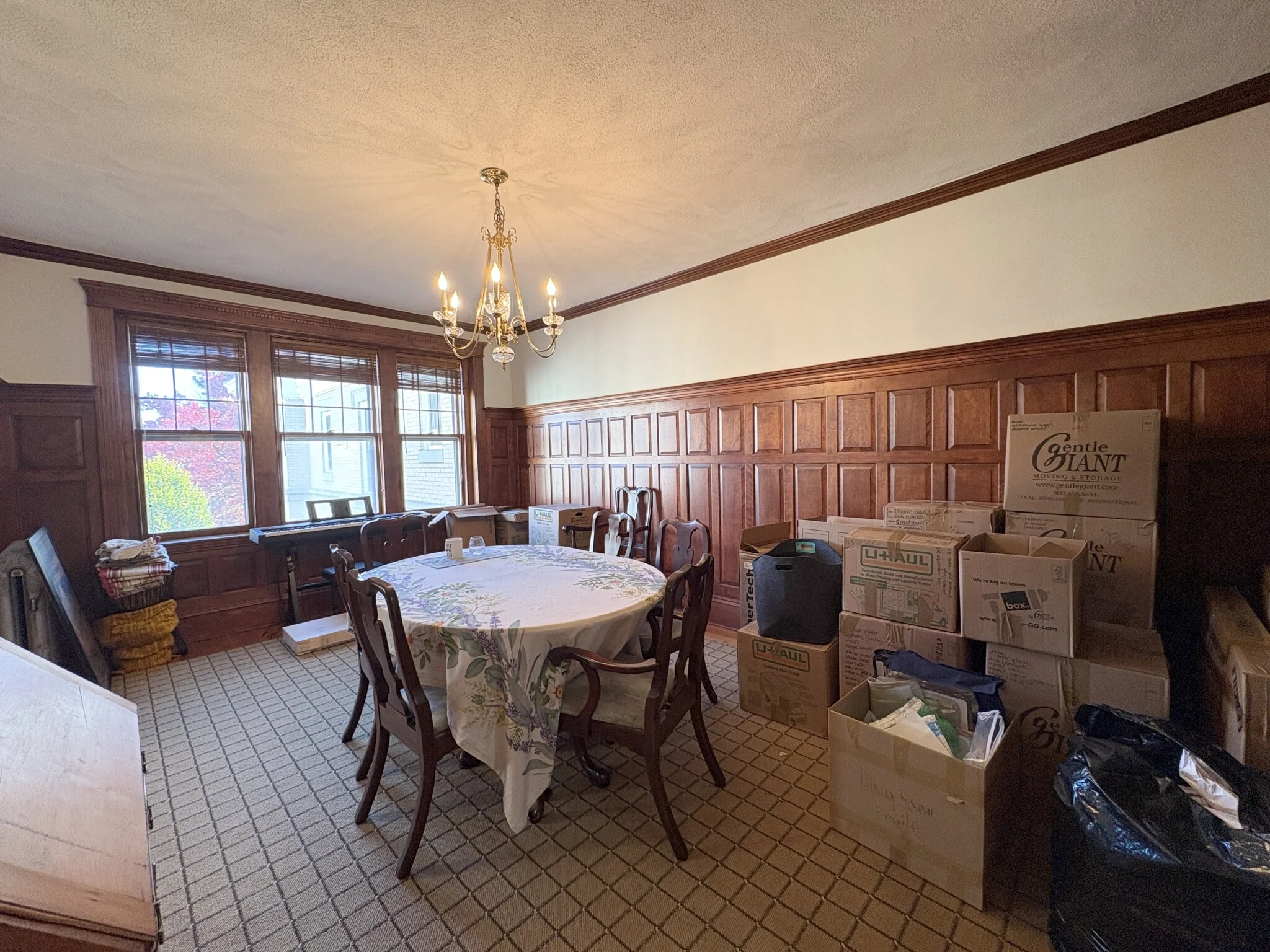 3 bed, 2 bath apartment for rent at 34 Kilsyth Rd Unit 3, Washington Square — photo 13 of 35