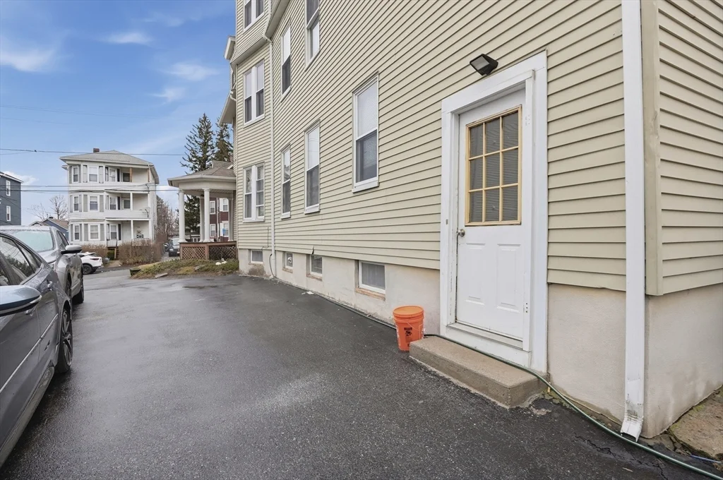 2 bed, 1 bath apartment for rent at 34 King Philip Rd Unit 2, Worcester — photo 31 of 33