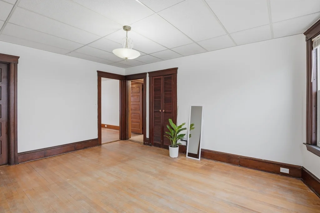 2 bed, 1 bath apartment for rent at 34 King Philip Rd Unit 2, Worcester — photo 7 of 33