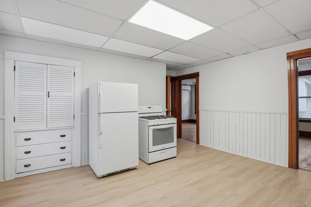 2 bed, 1 bath apartment for rent at 34 King Philip Rd Unit 2, Worcester — photo 23 of 33