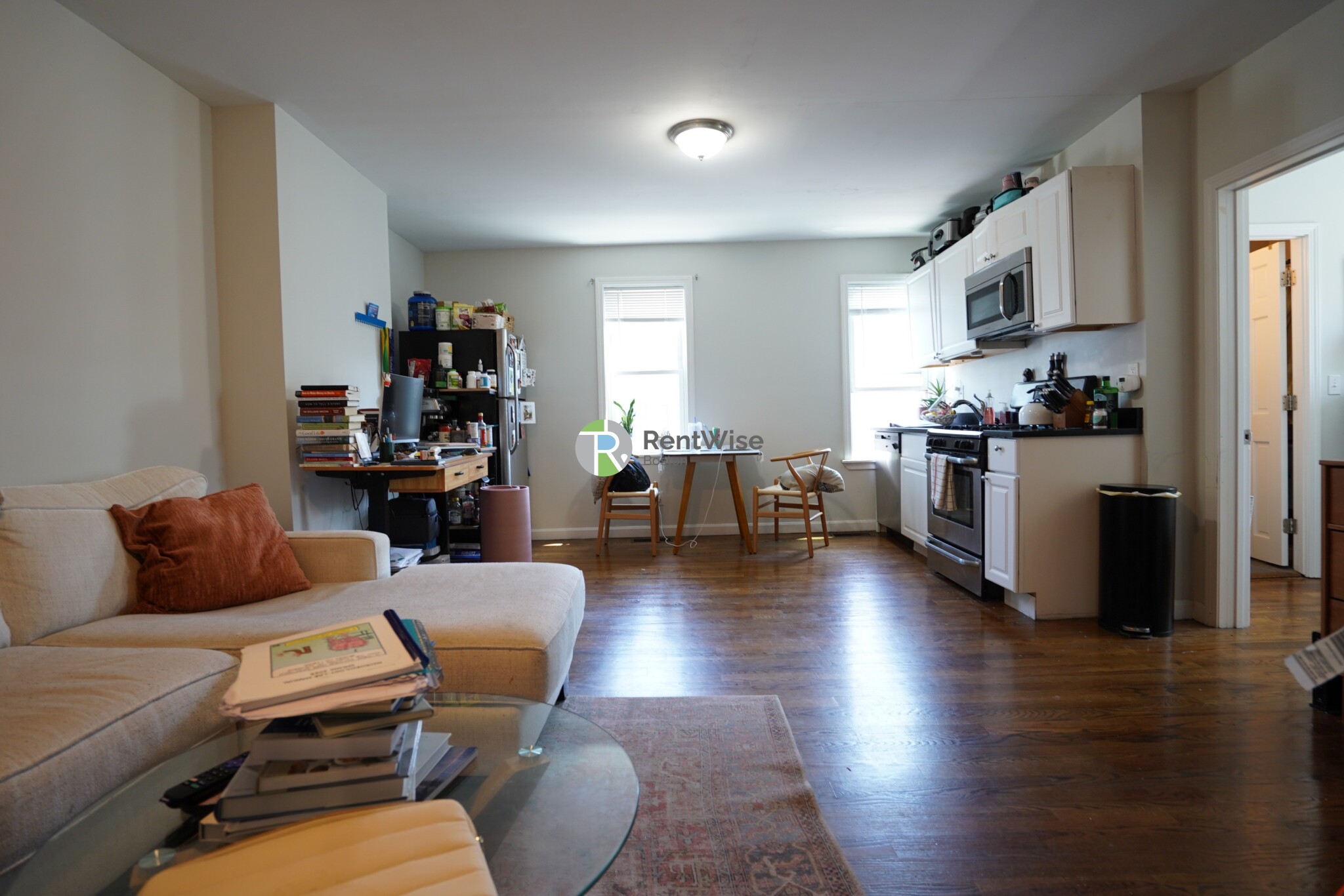 1 bed, 1 bath apartment for rent at 34 L St Unit 2, South Boston