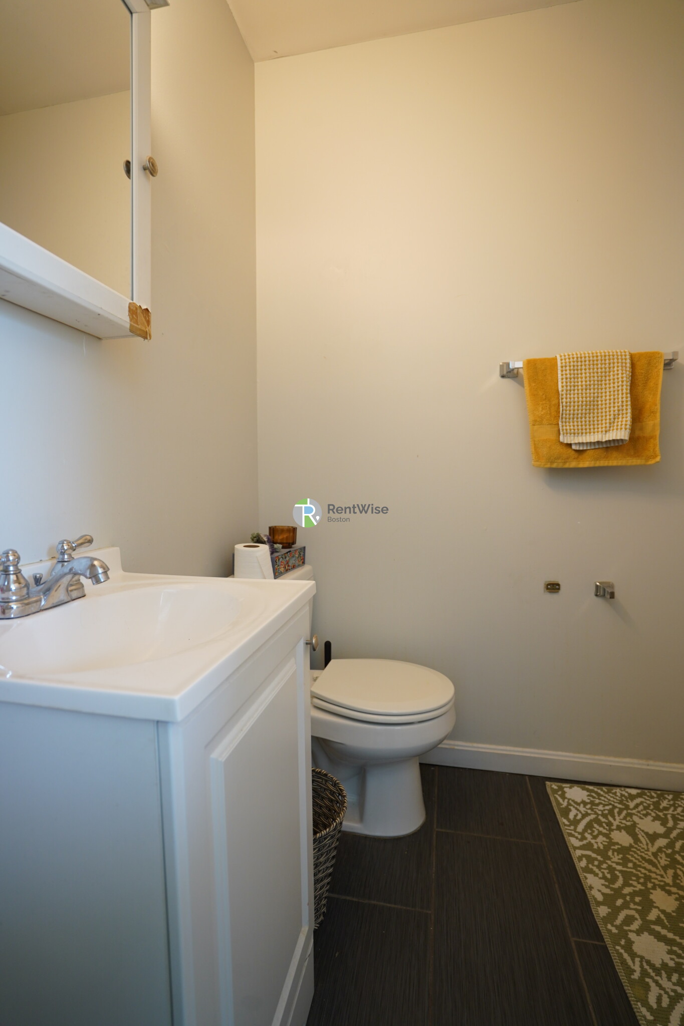 1 bed, 1 bath apartment for rent at 34 L St Unit 2, South Boston — photo 8 of 12