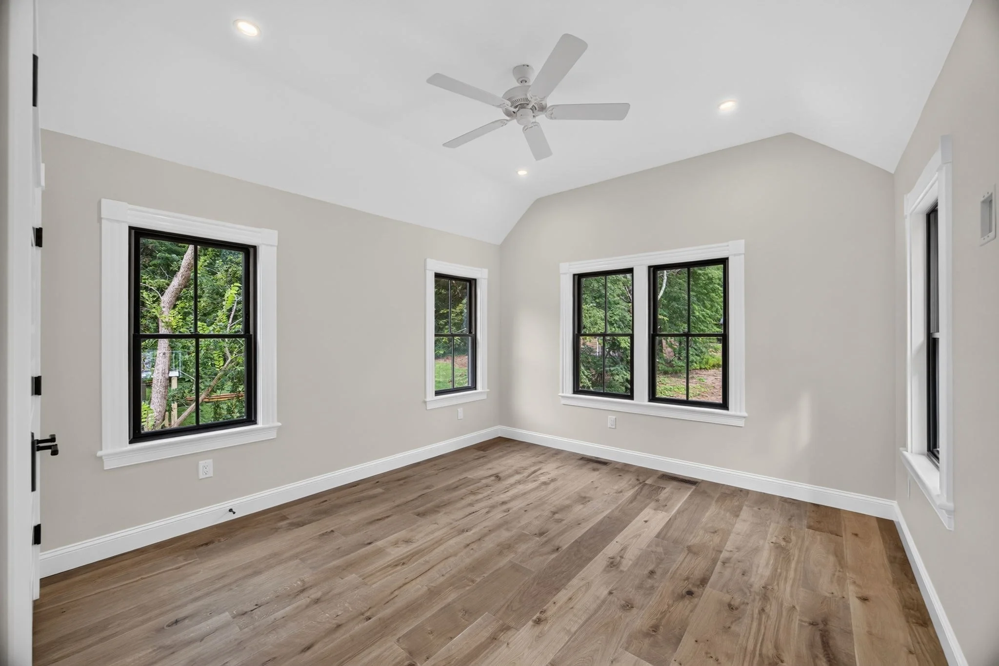 3 bed, 2 bath apartment for rent at 34 Lake St, Cotuit — photo 12 of 24