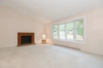 3 bed, 1 bath apartment for rent at 34 Lancaster St, Framingham — photo 3 of 15