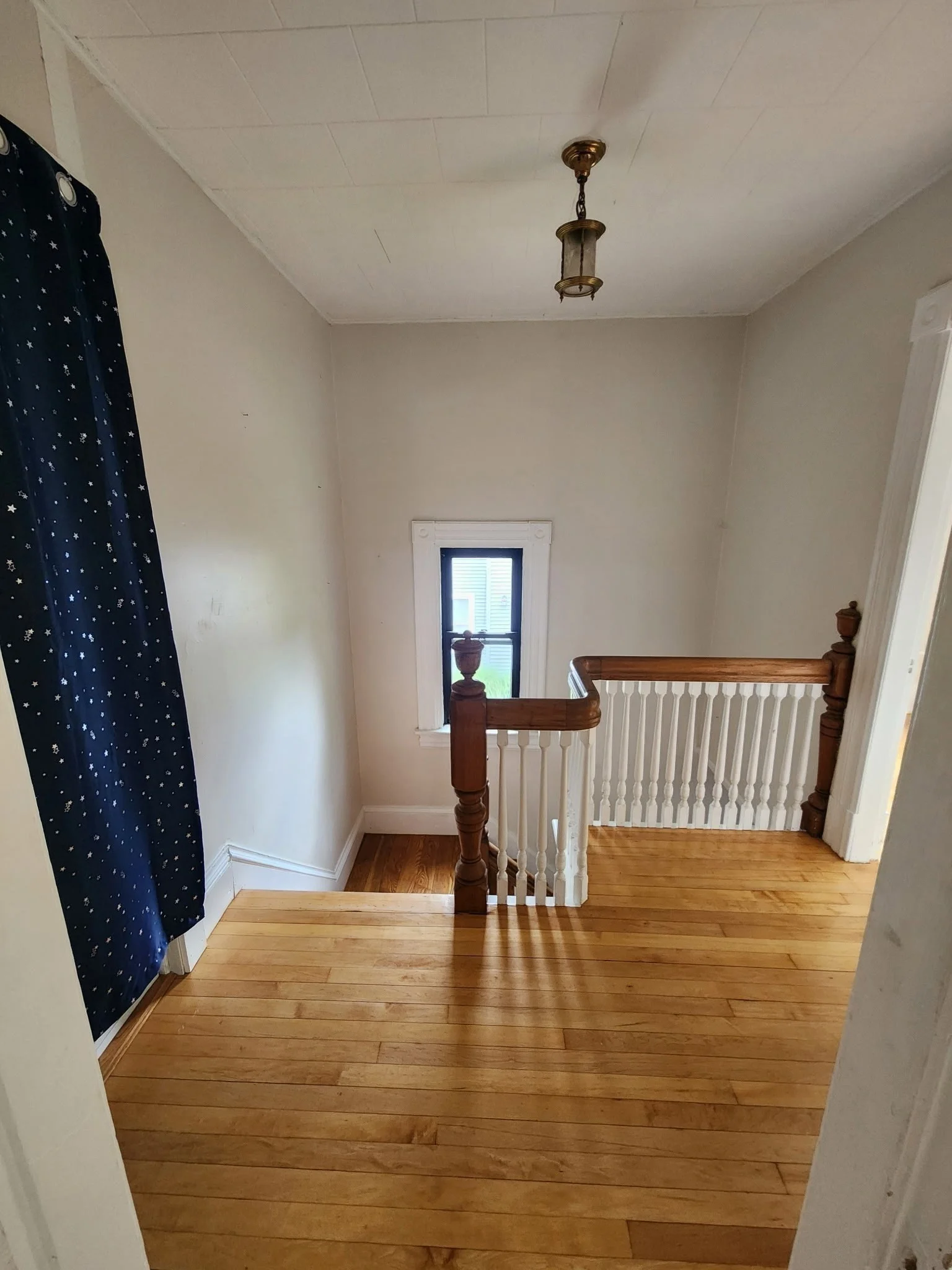 2 bed, 1 bath apartment for rent at 34 Laurel St Unit 1, Elmwood — photo 13 of 20