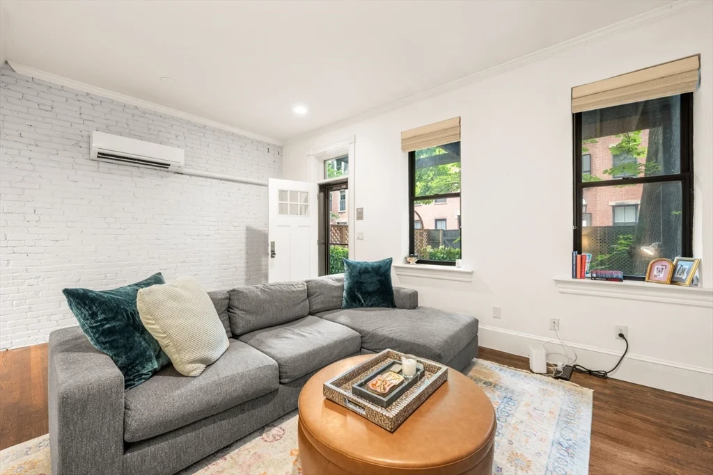 1 bed, 1 bath apartment for rent at 34 Lawrence St Unit 2, South End — photo 3 of 21